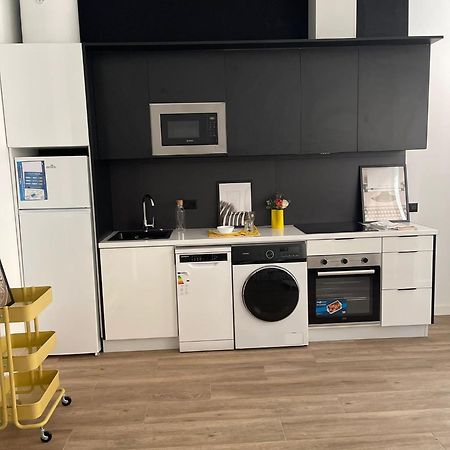 Exyca Metropolitano Apartment Madrid Bagian luar foto