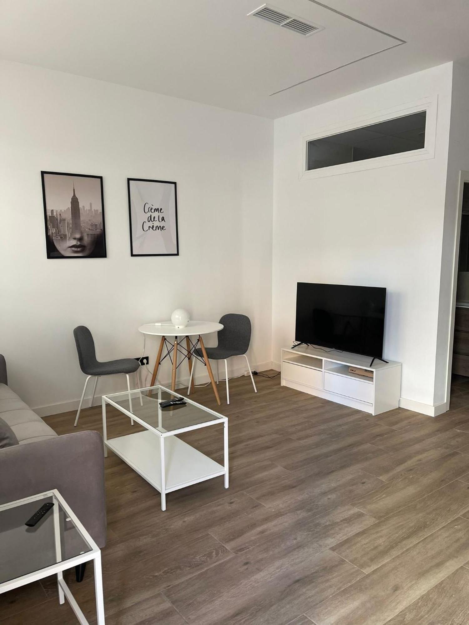 Exyca Metropolitano Apartment Madrid Bagian luar foto