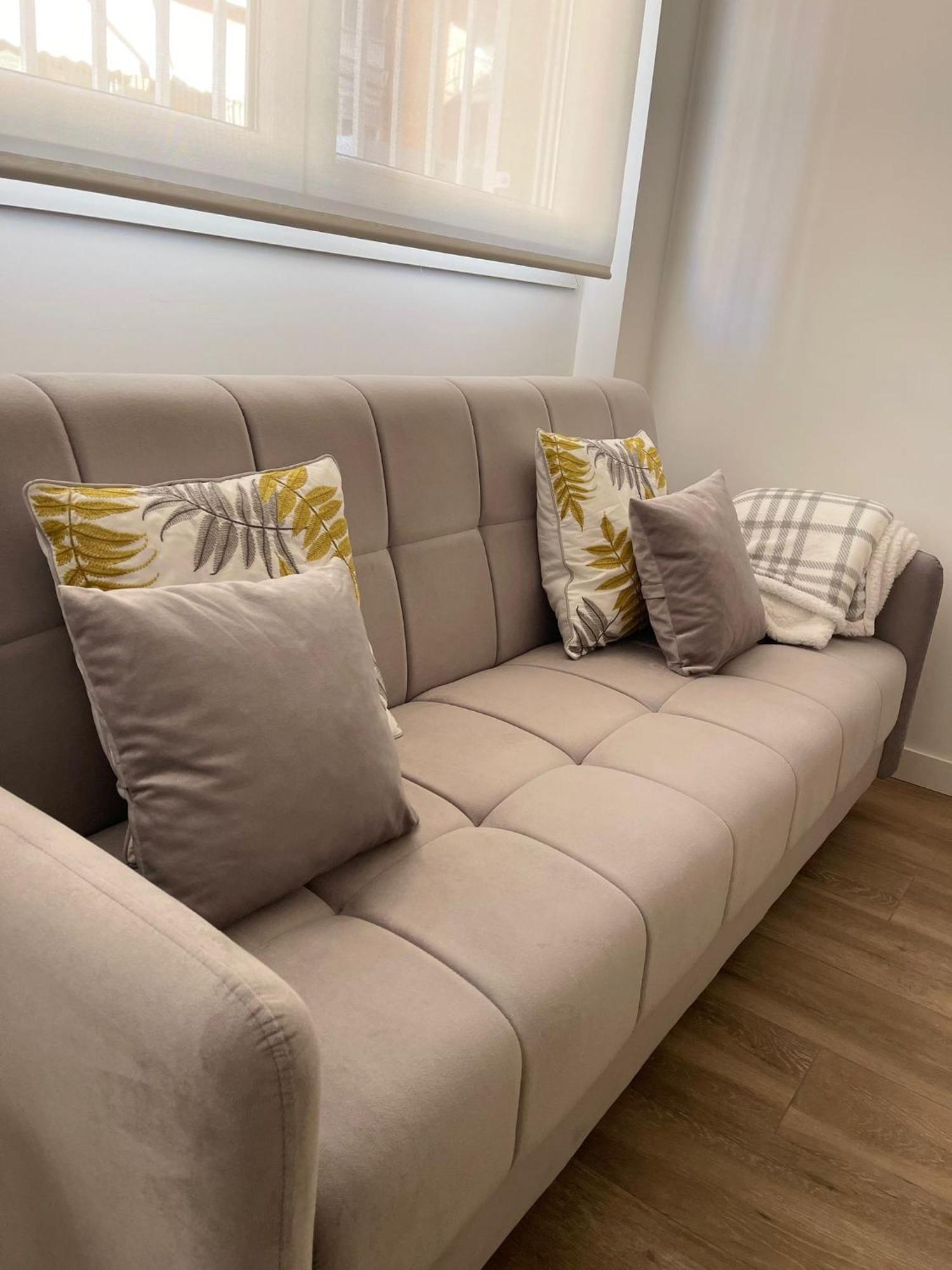 Exyca Metropolitano Apartment Madrid Bagian luar foto