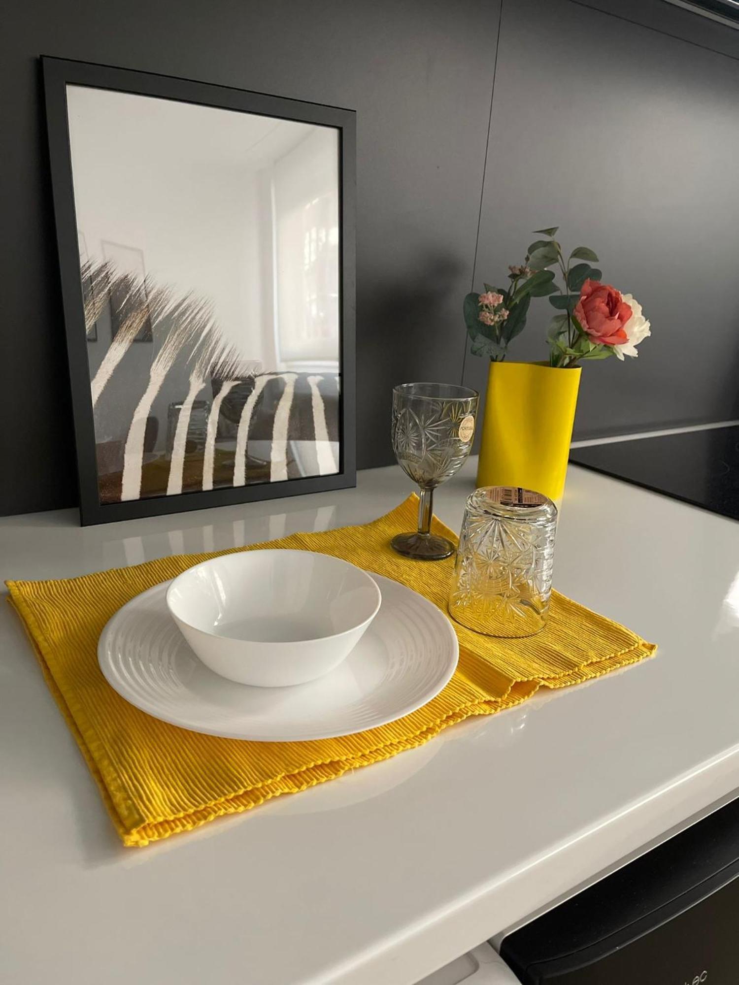 Exyca Metropolitano Apartment Madrid Bagian luar foto